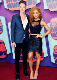 23 Nashville Abc Sam Palladio And Chaley Rose Nashville Tv Show Cmt Music Awards Nashville Star