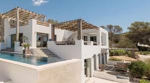 Infinity Pool En Villa En Ibiza Casas De Playa Modernas Casas Mediterraneas Y Casas De Campo
