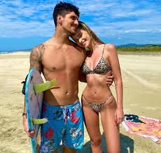 A crise familiar entre a mãe de gabriel medina e a esposa do surfista, yasmin brunet. Gabriel Medina Diz Que Sem Yasmin Brunet Nao Esta 100 Para As Olimpiadas E Publico Rebate Melhor Nem Ir Entao Estrelando
