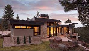 Es una de las grandes ventajas de vivir en una planta baja. Fachadas Casas Modernas Fachadas De Casas De Planta Baja Modern Mountain House Mountain House Design Mountain Home Exterior