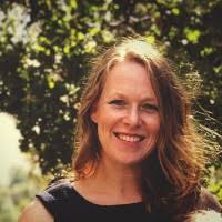 900+ "Tupý" profiles