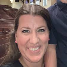 Krista Bowen's Instagram, Twitter & Facebook