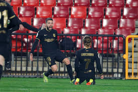 Forward borja iglesias scored twice in. Three Keys To The Game Real Betis Vs Barcelona Barca Blaugranes