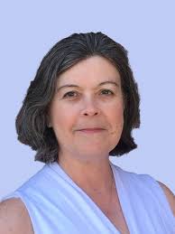 Annette Plummer's Instagram, Twitter & Facebook