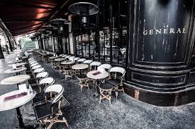 Epingle Par Lafond Ad Sur Le General Paris Terrasse Restaurant Decoration
