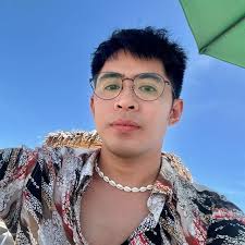 There's a theory called “The Last Meeting.” Once you and someone you deeply  loved have completed your journey together and learned the lessons you  needed, the universe ensures you'll never meet again.