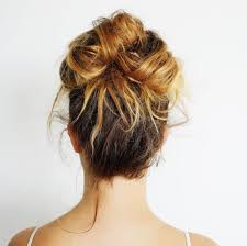 That tip will save you having to fix it in the afternoon. How To Do A Messy Bun Step By Step