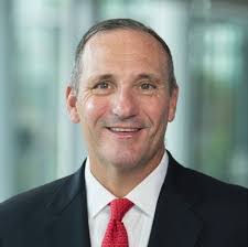 Elva Han's Instagram, Twitter & Facebook