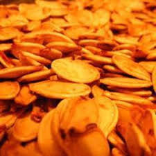 Graines De Citrouille Au Four Recettes Allrecipes Quebec Snack Recipes Allrecipes Halloween Pumpkins