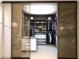Begehbarer Kleiderschrank Begehbarer Kleiderschrank Turen Begehbarer Kleiderschrank Luxusschlafzimmer