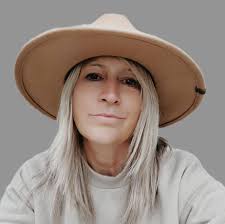 I'm in the new Rick Stein TV Show!!🚨 I'm so proud to tell you I'm feature  in the Wales episode of Ricks new show 'Rick Steins Food Show'. My dad & I