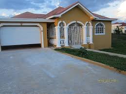 This unit is located at 81 front st, santa cruz, 95060, ca monthly rental rates range from $1800 we rental only available until the end of april 2021 fully furnished beautiful beach house in the opal cliff. House For Rent In Santa Cruz St Elizabeth Jamaica Propertyadsja Com