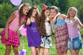 Birthday Places For 10 Year Olds Birthday Party Ideas For A 10 Year Old Girl Girl Birthday Party Tween Girls Birthday Party Themes Tween Birthday Party