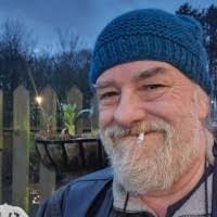 Stephen Lakin's Instagram, Twitter & Facebook