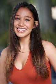 Beth Luciano's Instagram, Twitter & Facebook