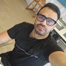 Angelo Tromp (@aussiebumfan) • Instagram photos and videos