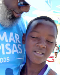 𝐅𝐎𝐑𝐌𝐀𝐒𝐇𝐎𝐍 𝐏𝐀 𝐄 𝐅𝐔𝐓𝐔𝐑𝐎 𝐃𝐈 𝐌𝐀𝐍̃𝐀𝐍. Nos hobennan ta  nos futuro i sentro di bario ta un faktor vital pa esaki. Gilmar “Pik” Pisa  ta primintí ku e hobennan di Seru Fortuna i Ser’i Papaya ta bai haña ...