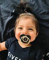 𝗕𝘂𝘀𝗰𝗮𝗻𝗱𝗼 𝗮 𝗠𝗔𝗠𝗔̄