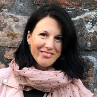 100+ "Pecze" profiles