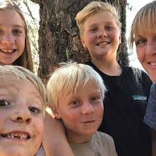 Fundraiser for Sally Meeks by Jarrett Lowery : Doucette Funeral Fund