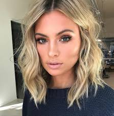23 Cute Shoulder Length Haircuts For Wavy Hair With Images Thick Hair Styles Hair Lengths Hair Beauty