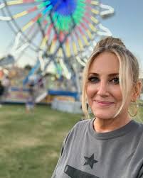 Life is like a ferris wheel and I'm out here enjoying the ride.