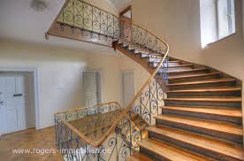 Schones Treppenhaus Im Altbau Munchen Schwanthalerhohe Ihr Immobilienmakler In Munchen Umgebung Rufen Si Immobilienmakler Immobilien Angebote Altbau