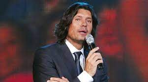 Marcelo tinelli estuvo presente en el hipódromo de san isidro apoyando a su hija, y llegó. Marcelo Tinelli Asegura Que Sufre Un Fuerte Dolor Pero Que No Fue Internado El Comercio