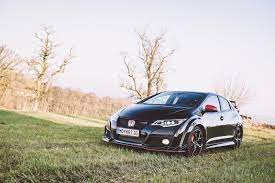 Descubre el nuevo deportivo honda con más potencia y rendimiento hasta la fecha. Honda Civic Type R Gt Black Edition Ist Er Zu Hart Bist Du Zu Schwach Autofilou