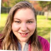 Rebecca Heid's Instagram, Twitter & Facebook