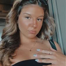 Kendra Shoemaker (@klshoe3)