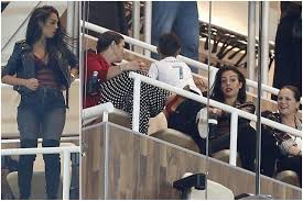 Agora, as especulações parecem cair por terra, até porque a matriarca da família aveiro, fez questão de deixar um comentário no instagram da bailarina espanhola. Georgina Rodriguez E Dolores Aveiro Mostram Se Intimas No Apoio A Cristiano Ronaldo Movenoticias