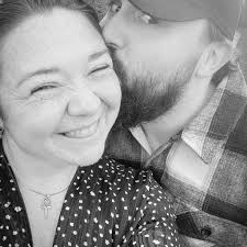 Hiya, Can anyone reccomend a photographer please? Thank you 📸