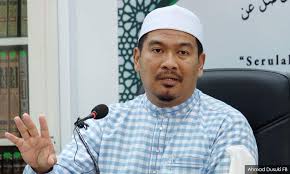 Kuliah maghrib perdana oleh ustaz ahmad dusuki abd rani di surau taman pauh jaya, seberang jaya, pulau pinang pada 6. Usah Peduli Menteri Kerajaan Sepenggal Ajak Ulama Pas Malaysiakini