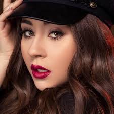 Nicole cherry danseaza amandoi official video. Arhive Nicole Cherry Pret Botez Impresariat Artisti