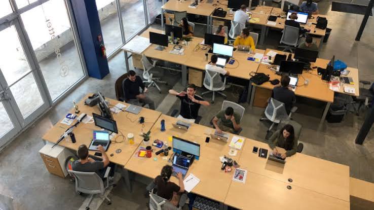 How Growing Startups Can Build a Better Office Network