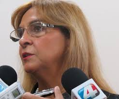 Bernal distinguida por su trabajo en prevención del suicidio