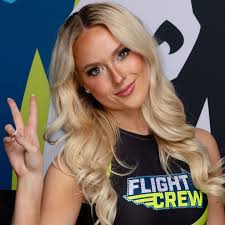 Allie Beck (@alliebeck_) • Instagram photos and videos