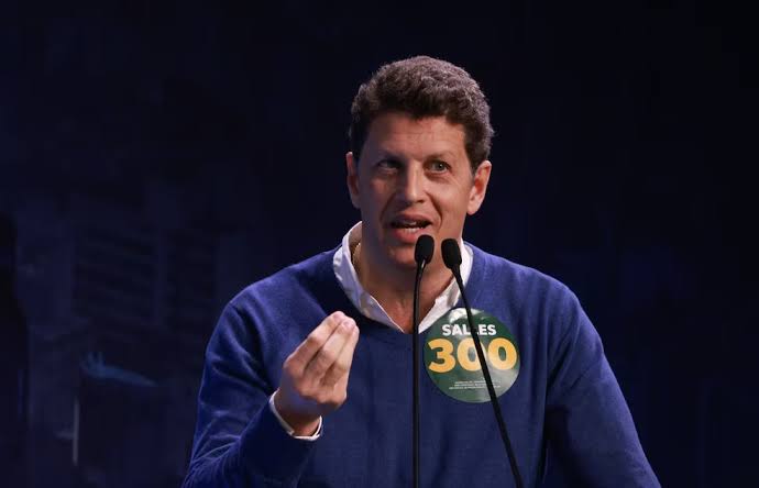 Antes de desistir da disputa ao Senado, Ricardo Salles gastou R$ 3 milhões em campanha e recebeu R$ 3,1 milhões do fundão eleitoral | G1