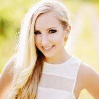 Kimberly Taft's Instagram, Twitter & Facebook