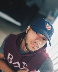 Chris Mathis's Instagram, Twitter & Facebook