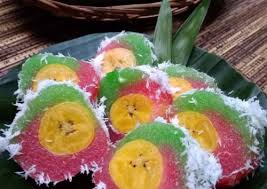 Makanan dari singkong seperti apa yang pernah kamu coba? Mau Mencicipi Singkong Yang Tak Biasa Inilah 13 Rekomendasi Makanan Dari Singkong Mulai Dari Tradisional Hingga Kekinian