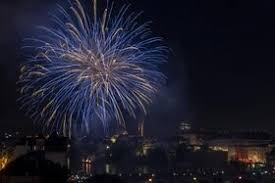 August statt das bag lockert die massnahmen weiter. Mit Feiern Reden Und Feuerwerk Hat Die Schweiz Sich Gefeiert Swi Swissinfo Ch