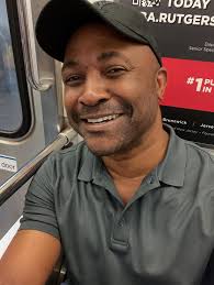 On the train! On my way back from meeting with my Virgo brother Robbie for  lunch in the city!