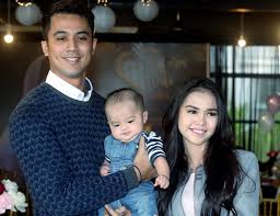 Alif aziz dan bella astillah mp3 & mp4. Anak Ubah Sikap Aliff Aziz