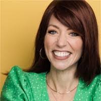 Sarah Teale's Instagram, Twitter & Facebook