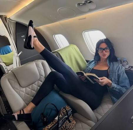 Dua Lipa is only travelling on a private jet🛩️ 🇦🇱 Her response to  backlash over her luxury travel lifestyle was “work hard, play hard.” By  2024, she was reportedly earning around £1