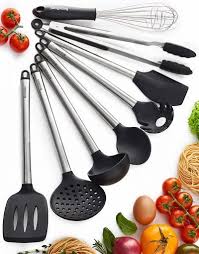 Below are the top 15 best kitchen utensil sets. Top 10 Best Stainless Steel Kitchen Utensil Sets In 2021 Reviews Tophomestuff