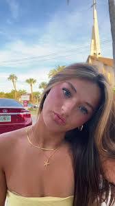 Kendall Sampson's Instagram, Twitter & Facebook