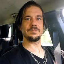 Can you imagine 🤣 Let this one pass at 22 yard's s today. There was no way  ا was was going to drag that fat bastard out. Ht